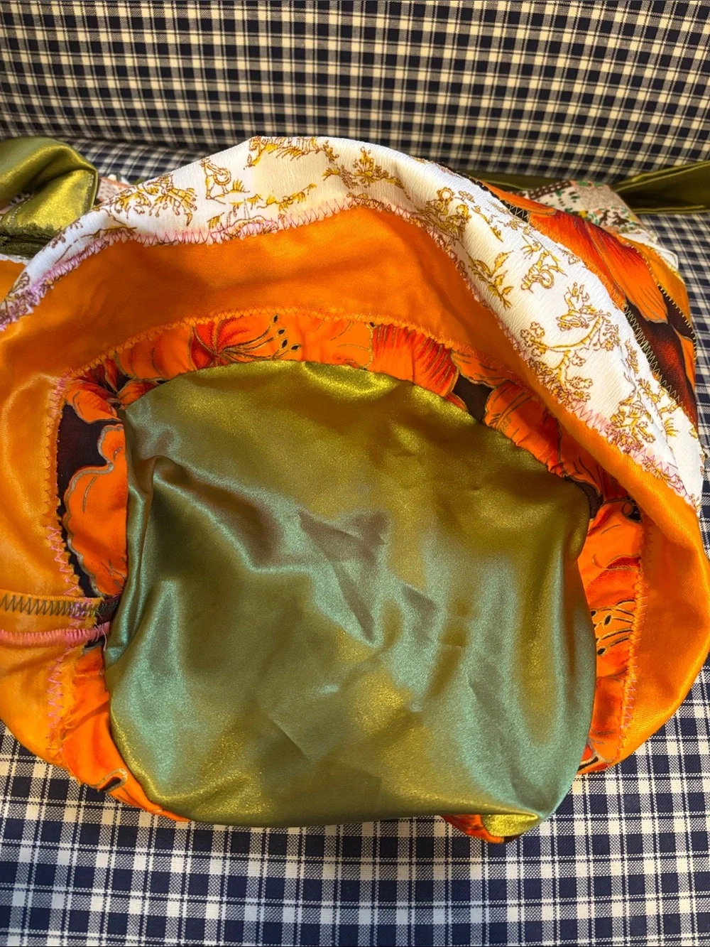 Lily monk bright orange